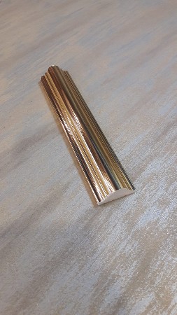 Gold%20Duvar%20Çıtası%204cm